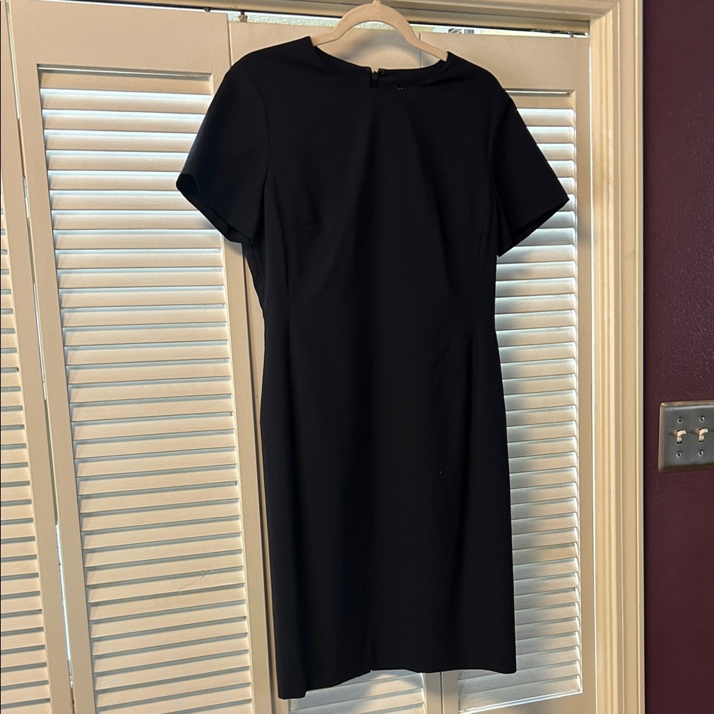ANTONIO MELANI Black Short-Sleeve Midi Sheath Dress
